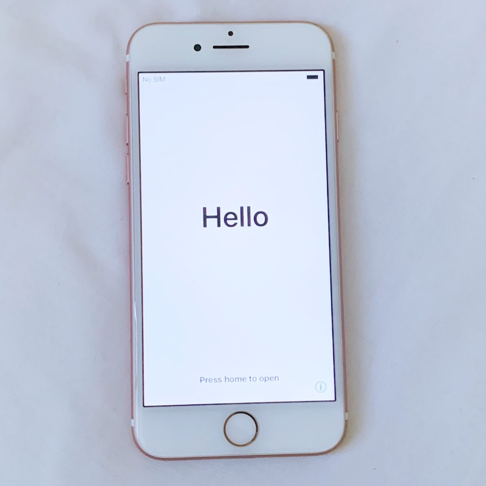 Rose Gold iPhone 7 (32GB)